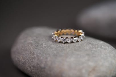 The Jewellery Artisan business photograph