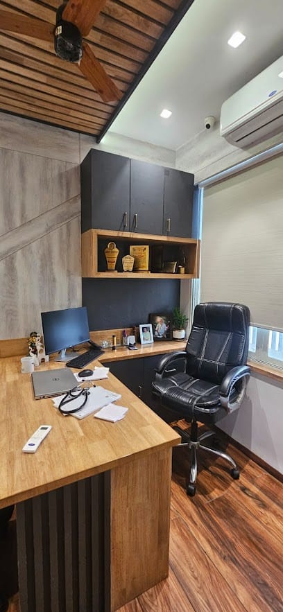 Alchemy of Ayurved : Ayurvedic Treatment for PCOS, Arthritis, Asthma, Psoriasis, Allergy in Thane West business photograph