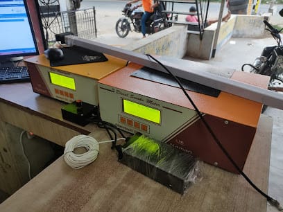 Uma wheel Alignment and Balancing & PUC center business photograph