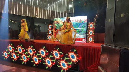 Rajeev & Party business photograph