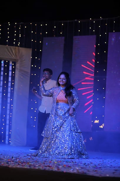 Leena's boutique business photograph