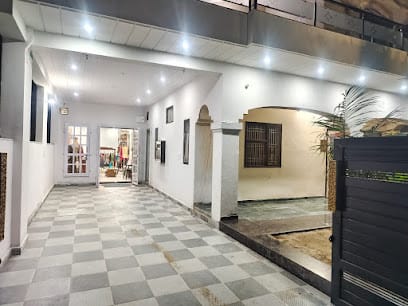 Kiran's Boutique business photograph