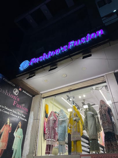 Fashion's Fusion Women's Clothing Store business photograph