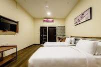 Purple Cloud Urban business photograph