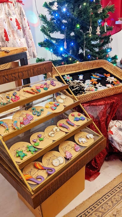 House of Vandy business photograph