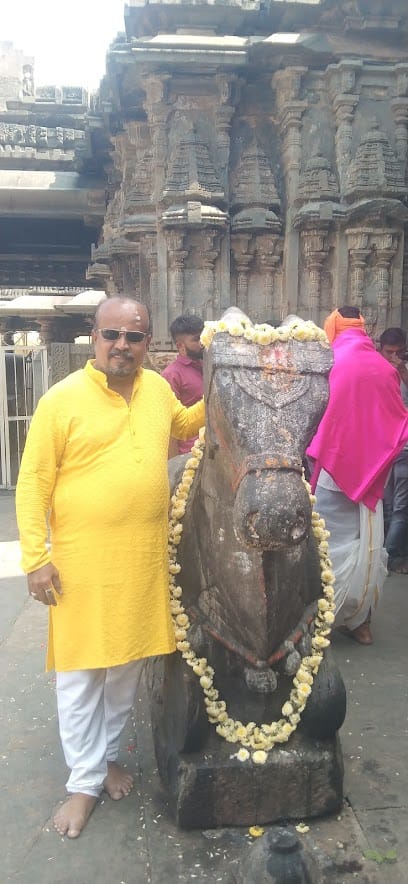 MENS TOUCH business photograph