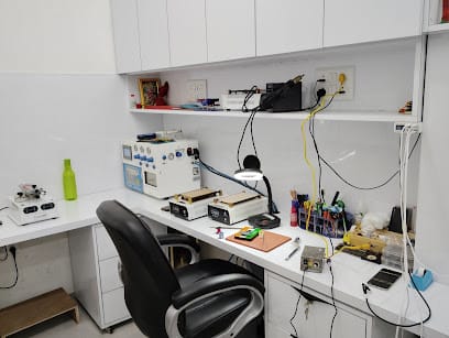 K7 Mobile (Mobile Service Center) business photograph