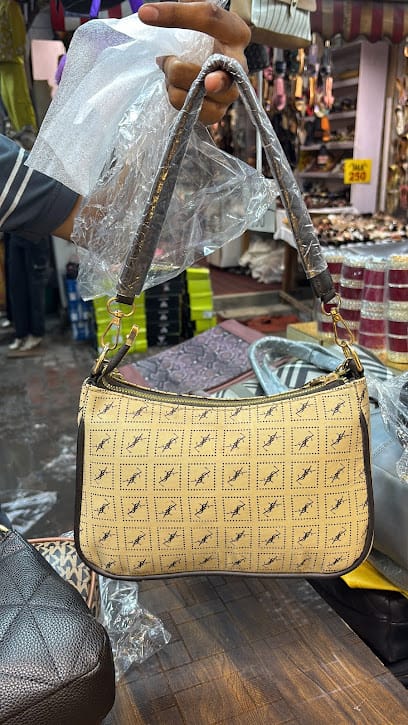 Satguru purse and cosmetic collection - best purse shop in faridabad business photograph