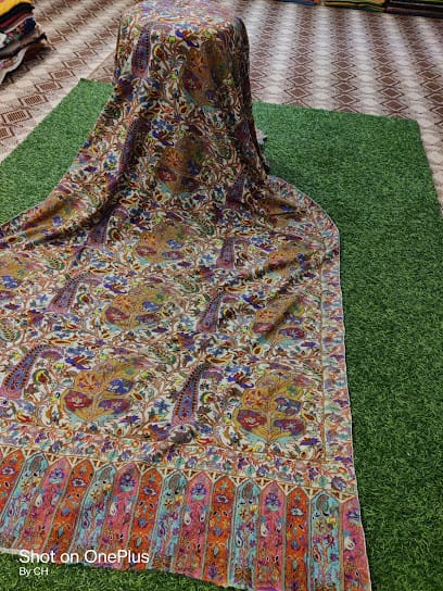 Cashmere Handicrafts business photograph