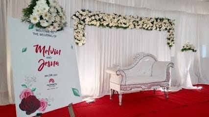 Moments Wedding & Events business photograph