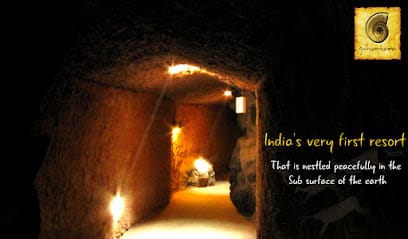 Guhantara business photograph