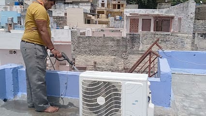 Cool & cool ac repairing business photograph