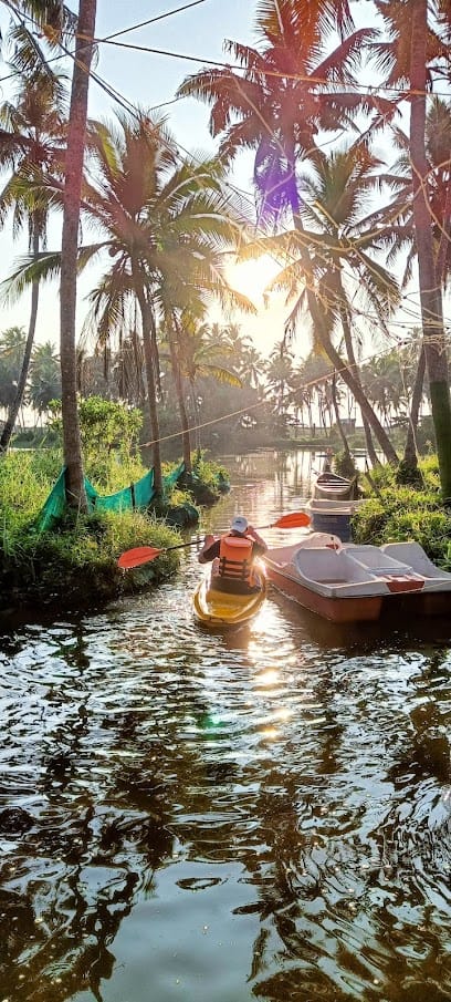 KERALA KAYAKERS business photograph