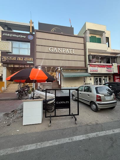 Ganpati Premium Clothing store business photograph