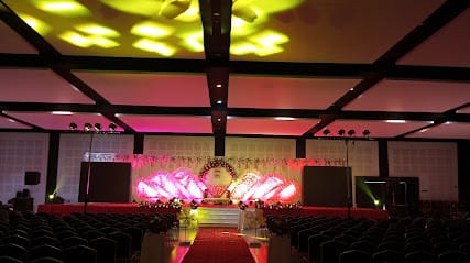 Friends audios&events business photograph