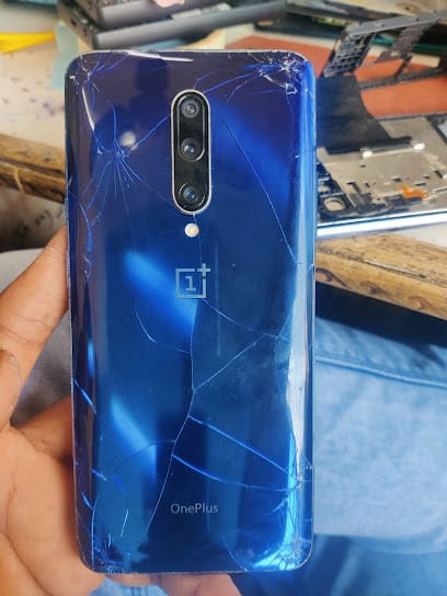 BD mobile business photograph