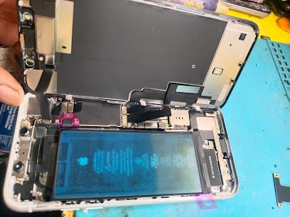 Mobile Repairology business photograph