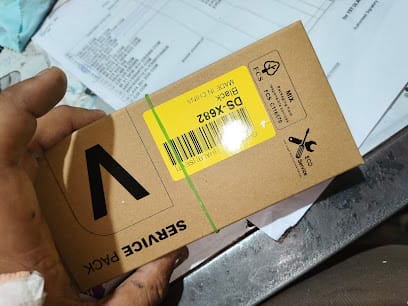 Universal Mobile Solution business photograph