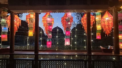 Lama Kitchen - Himalayan Cook House business photograph