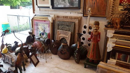 Art & Frames business photograph