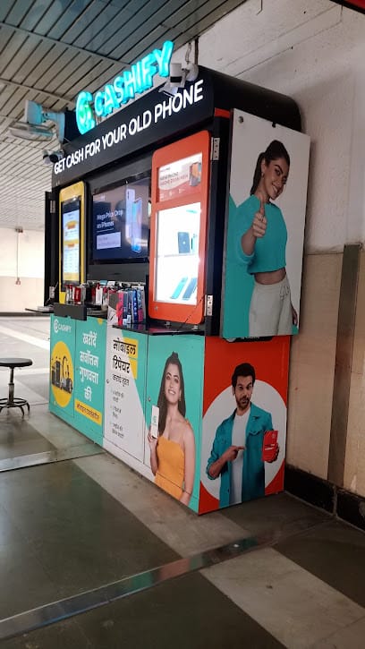 Cashify Mobile Phone Shop | Buy, Sell & Repair in Janakpuri West Metro business photograph