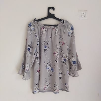 Thrifty Tribe business photograph