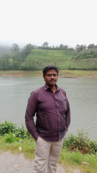 A X K Electronics business photograph