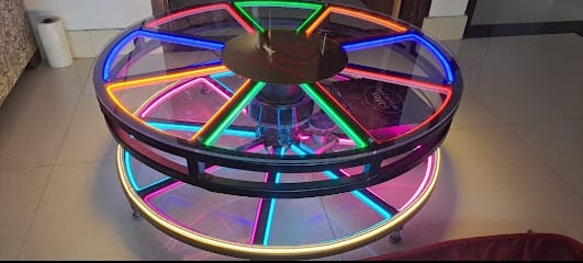 Rock 'n' roll 360* selfie booth business photograph