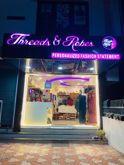 Threads and Robes business photograph