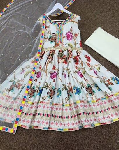 Om Sai Boutique - Ladies Tailor and Stitching. Home Pickup and Delivery business photograph