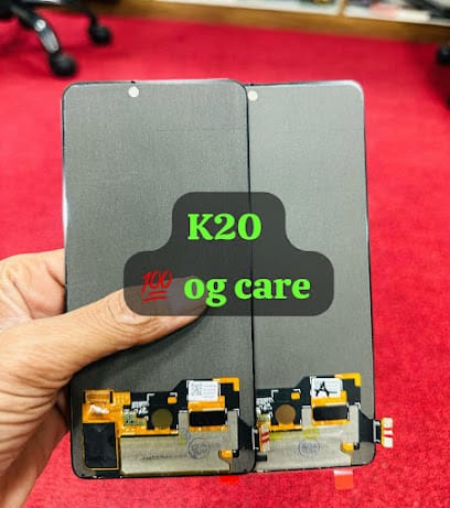 Cell phone repair business photograph