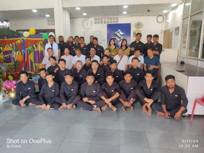 Bordin Maruti Garrage business photograph