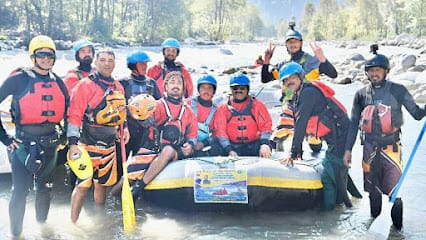 RIVER RAFTING IN KULLU MANALI (Arctic Adventure) business photograph