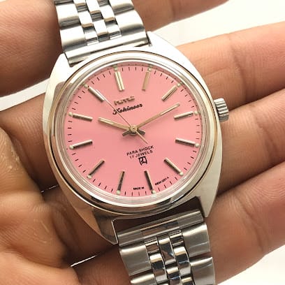 Vintage Curiosity business photograph