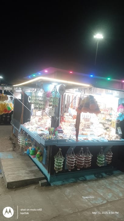 Handicraft Sea Shell Shop business photograph