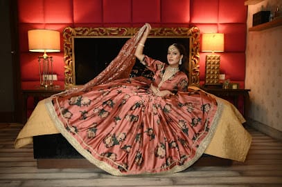 AMIT KHERA PHOTOGRAPHY business photograph