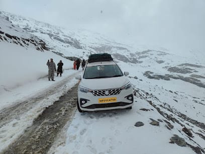 Travel Himachal Tour & Travel, Travel Agency In Himachal Pradesh business photograph