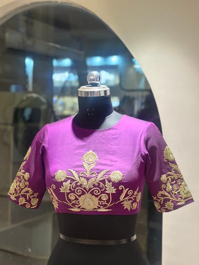 EVOKE STYLE CLUB business photograph