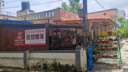 ADITHYA MADIKEMANE - Pottery Shop business photograph
