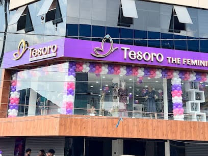 Tesoro - The Feminine World | Fashion Store | Stylish Ornaments business photograph