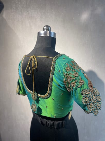 Akai Fashion Studio business photograph