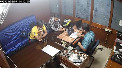 LaptoFast business photograph