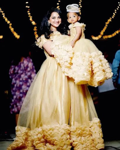 A R Boutique business photograph