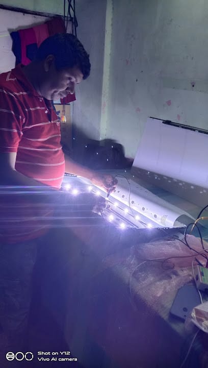 Dimpy electronics business photograph