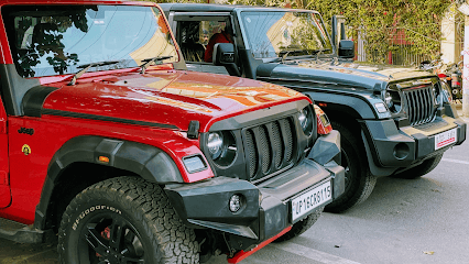 Classic Noida business photograph