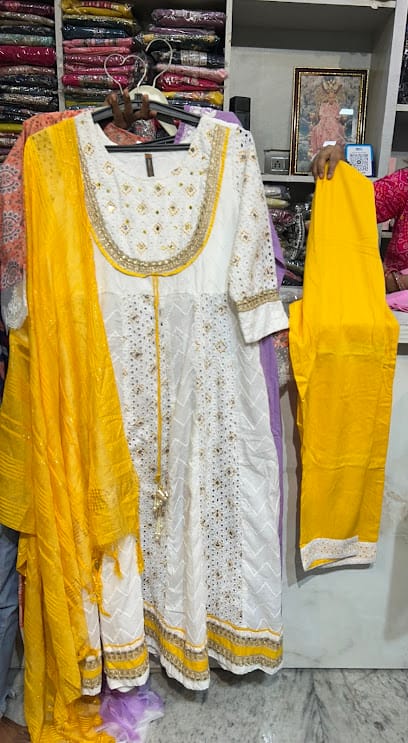 The Ethnic Store (plus size store) business photograph