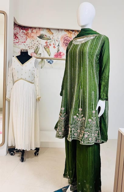 Unique Apparel Designer Boutique business photograph