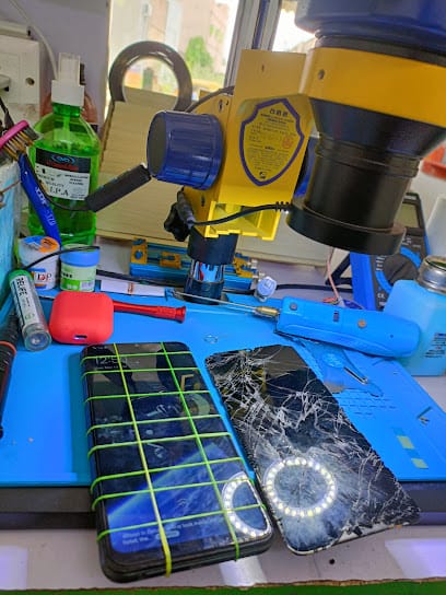 FAST AND FIX MOBILES business photograph