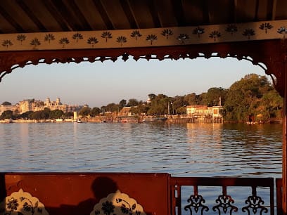 Udaipur Guide | Udaipur Magic Tours business photograph