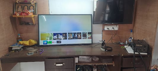 VARNA TECH electronics business photograph